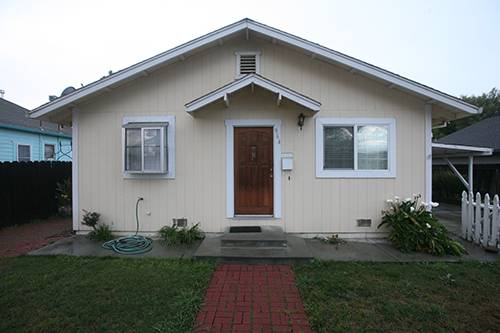 2BR/2BA Single Family House on Sally St · Hollister