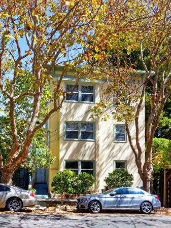 1BR/1BA Apartment · Richmond photo 2