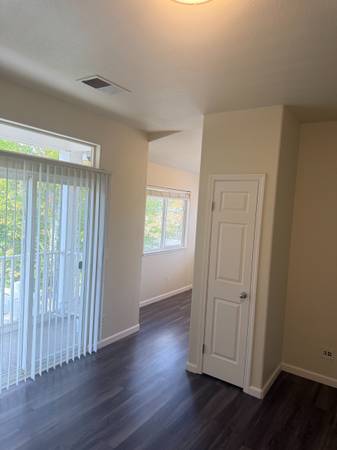 Apartments on Prospect Avenue · Santa Rosa photo 2