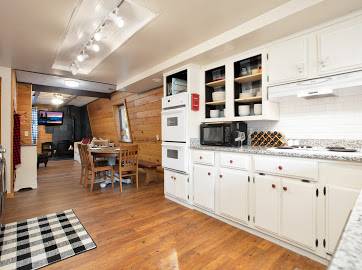 3BR/2BA Cottage/Cabin · Norden photo 5