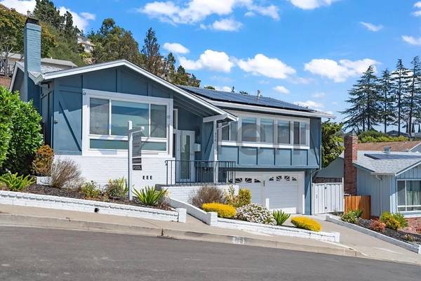 3BR/3BA Single Family House · Oakland
