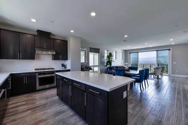 4BR/4BA Single Family House · San Jose photo 4
