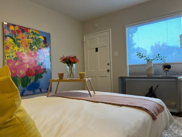 0BR/1BA House · Santa Rosa photo 2