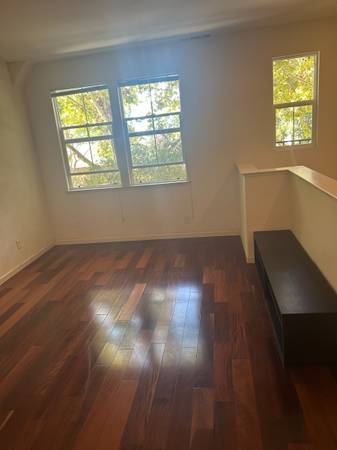 3BR/3BA Townhouse on Autumnvale Drive · San Jose photo 4