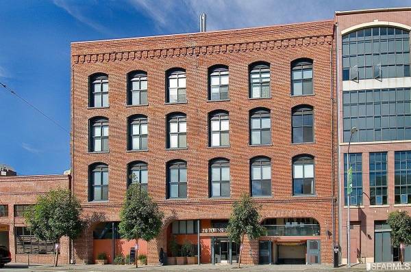 Condos on Townsend St · San Francisco photo 4