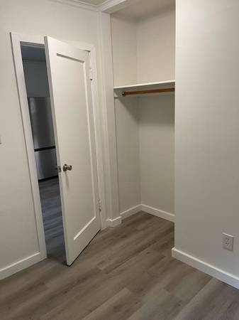 2BR/1BA Duplex on Leona St · Oakland photo 5