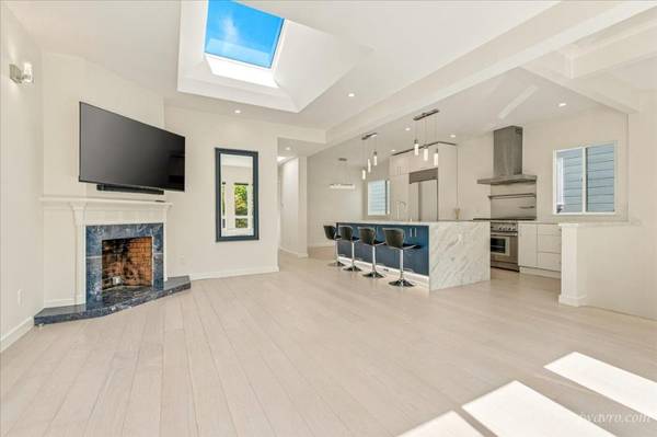 3BR/3BA Single Family House · San Francisco photo 4
