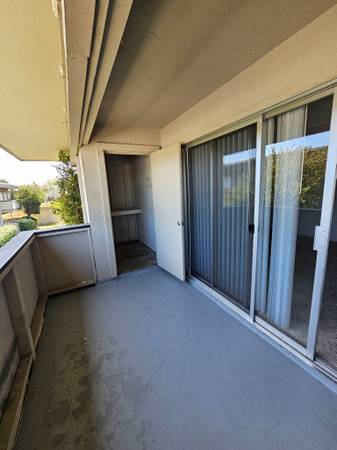 Apartments on Farwell Dr. · Fremont photo 3