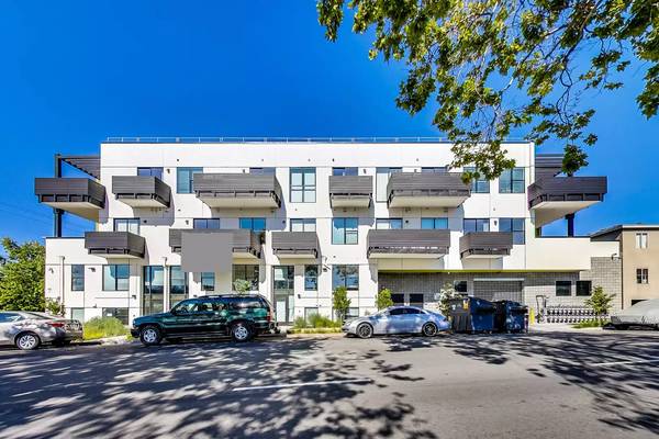 Apartments on 63rd Street Unit · Emeryville photo 2