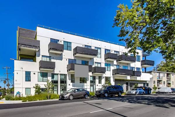 Apartments on 63rd Street Unit · Emeryville photo 5