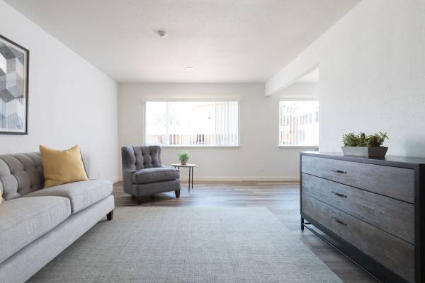 2BR/1BA Apartment · Santa Rosa photo 5