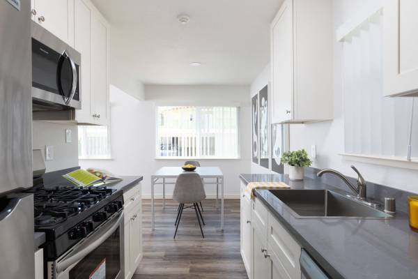2BR/1BA Apartment · Santa Rosa
