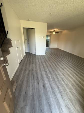 2BR/2BA Apartment · Santa Rosa photo 2
