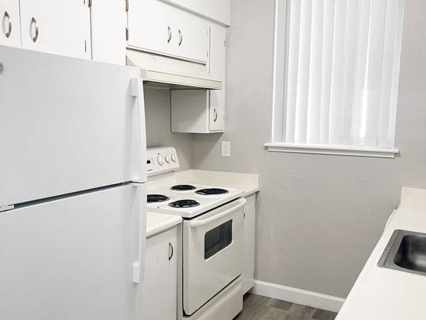 Apartments on Lafayette Way · Santa Clara photo 5
