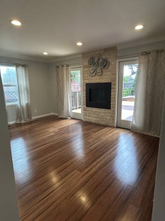 3BR/3BA Single Family House · Santa Cruz photo 2