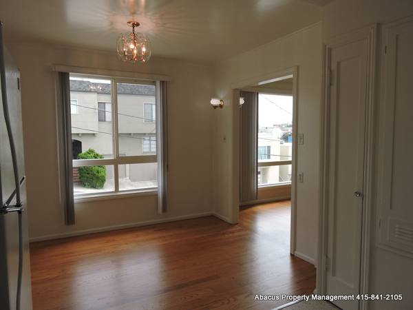 3BR/2BA Single Family House · San Francisco photo 4