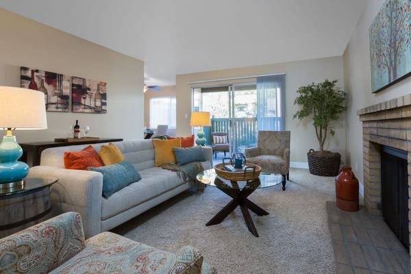 2BR/2BA Apartment · Hayward photo 5