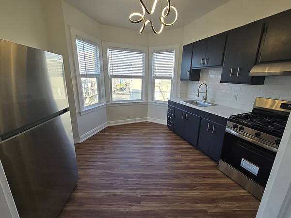 1BR/1BA Apartment on 25th St · San Francisco photo 3