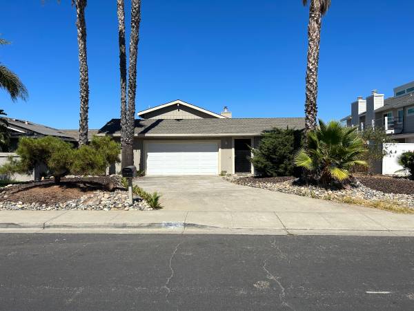 3BR/4BA Single Family House on Double Point Way · Discovery Bay