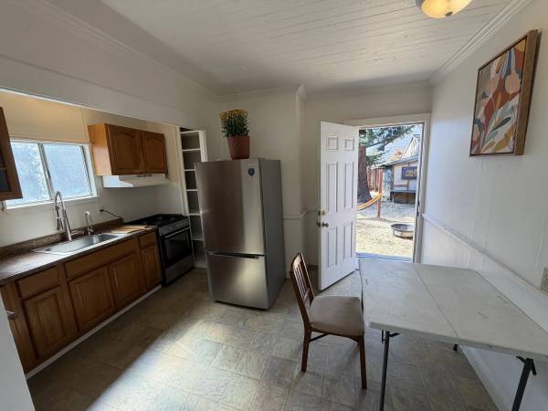 1BR/1BA Duplex · Redwood City photo 5