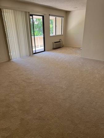 2BR/1BA Condo on Kiely Blvd G · Santa Clara photo 3