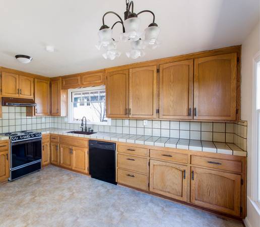 1BR/2BA Single Family House · Santa Cruz photo 4