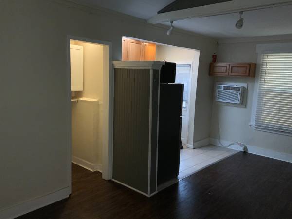 0BR/1BA Apartment on Sonoma Blvd · Vallejo photo 2