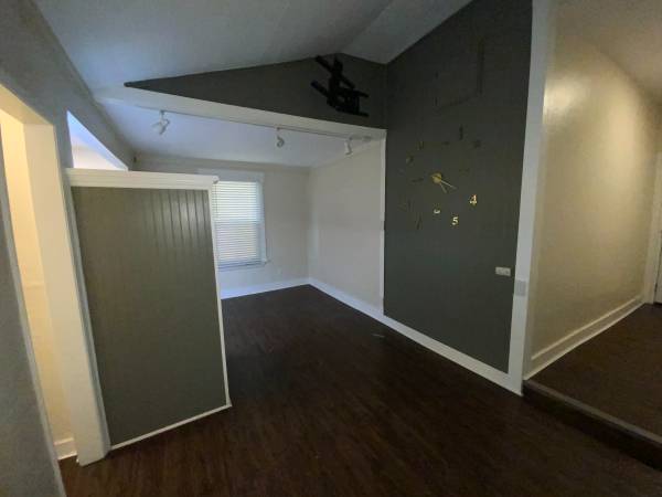 0BR/1BA Apartment on Sonoma Blvd · Vallejo photo 5