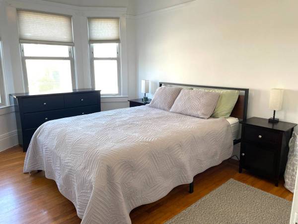 2BR/1BA Flat · San Francisco photo 5