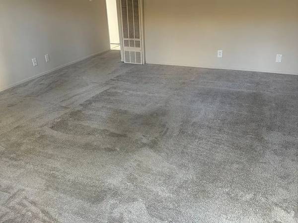 2BR/1BA Apartment on Via Monte Dr · San Jose photo 4