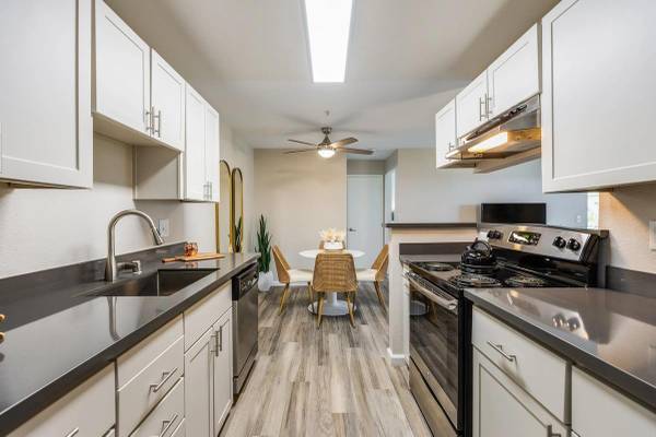 Apartments on Industrial Blvd · Hayward photo 5
