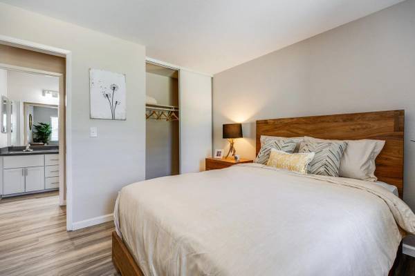 Apartments on Industrial Blvd · Hayward photo 3