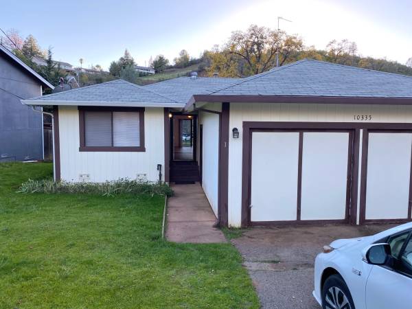 2BR/2BA Duplex on Hok Has Ha Lane · Clearlake Park photo 2
