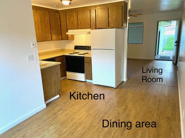 2BR/2BA Duplex on Hok Has Ha Lane · Clearlake Park photo 5