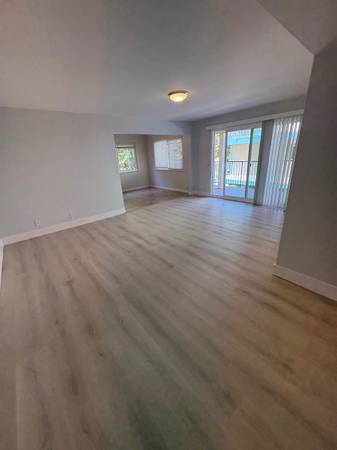 2BR/2BA Apartment · Redwood City