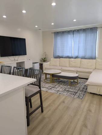 2BR/3BA Single Family House on Randolph Ave · South San Francisco