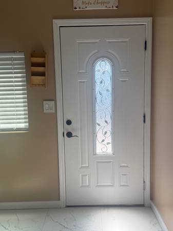2BR/1BA Apartment · Oakland photo 2