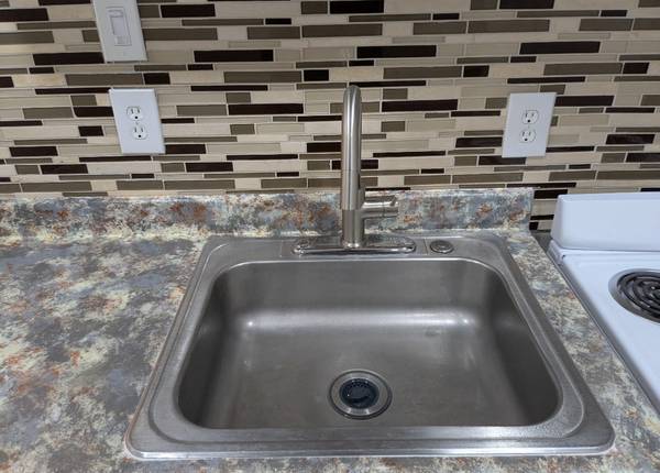 0BR/1BA Apartment · Antioch photo 5