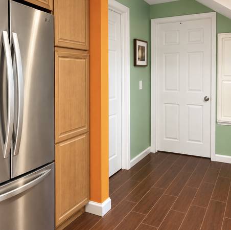 2BR/1BA Apartment · Oakland photo 5