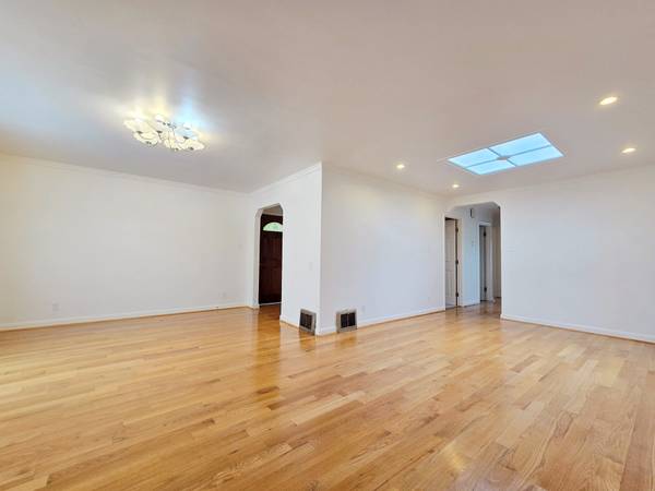 2BR/2BA Flat · San Francisco
