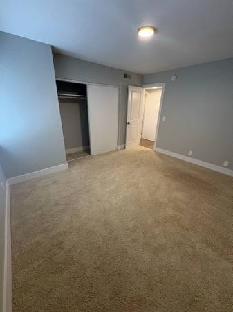 1BR/1BA Apartment · Larkspur photo 4