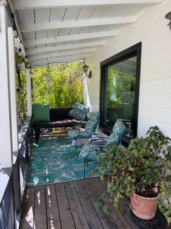 3BR/2BA Single Family House · Guerneville photo 3