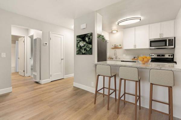 Apartments on Mt Pisgah · Walnut Creek photo 5