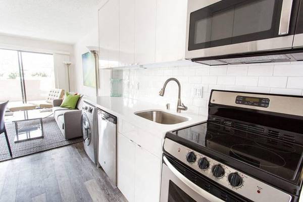 Apartments on Bay Street · San Francisco photo 5
