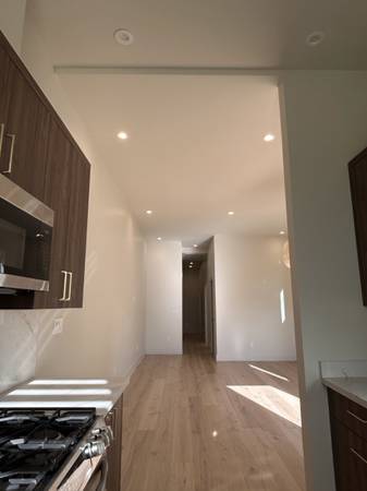 2BR/2BA Apartment · San Francisco photo 5