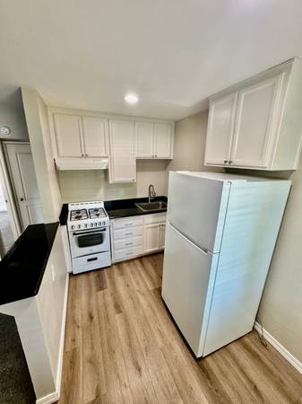 1BR/1BA Apartment on Marty Drive · Eldridge