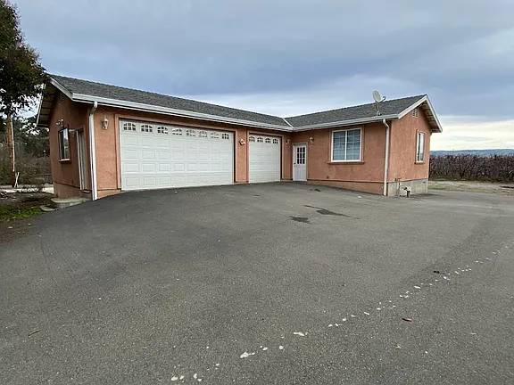 2BR/2BA House · Gilroy photo 5