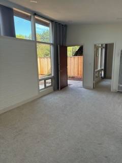 1BR/1BA Apartment · Redwood City photo 4