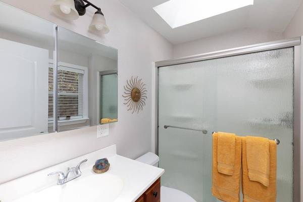 1BR/1BA Single Family House on Fern Dr · Boulder Creek photo 2