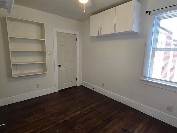 2BR/1BA Apartment on Black Diamond Near West 10th · Pittsburg photo 2